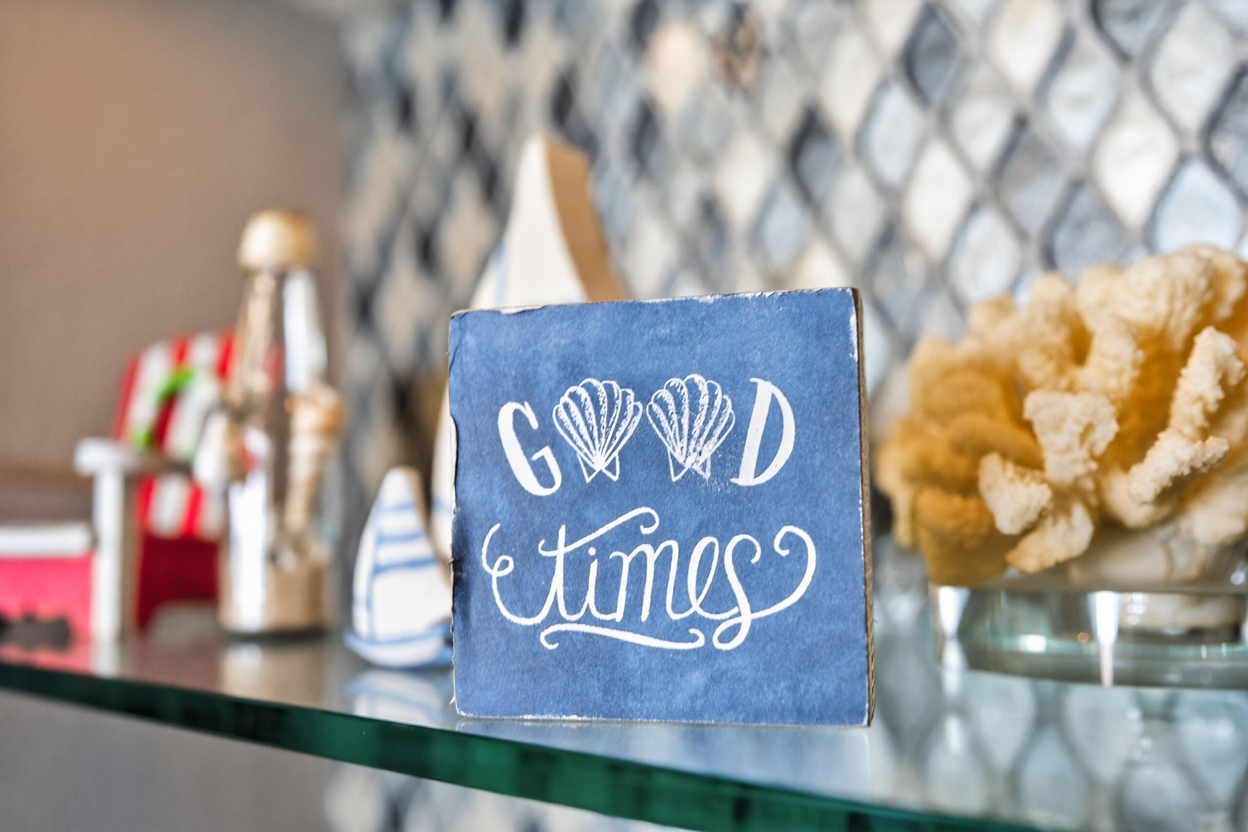 9815 Us Highway 98 # A402