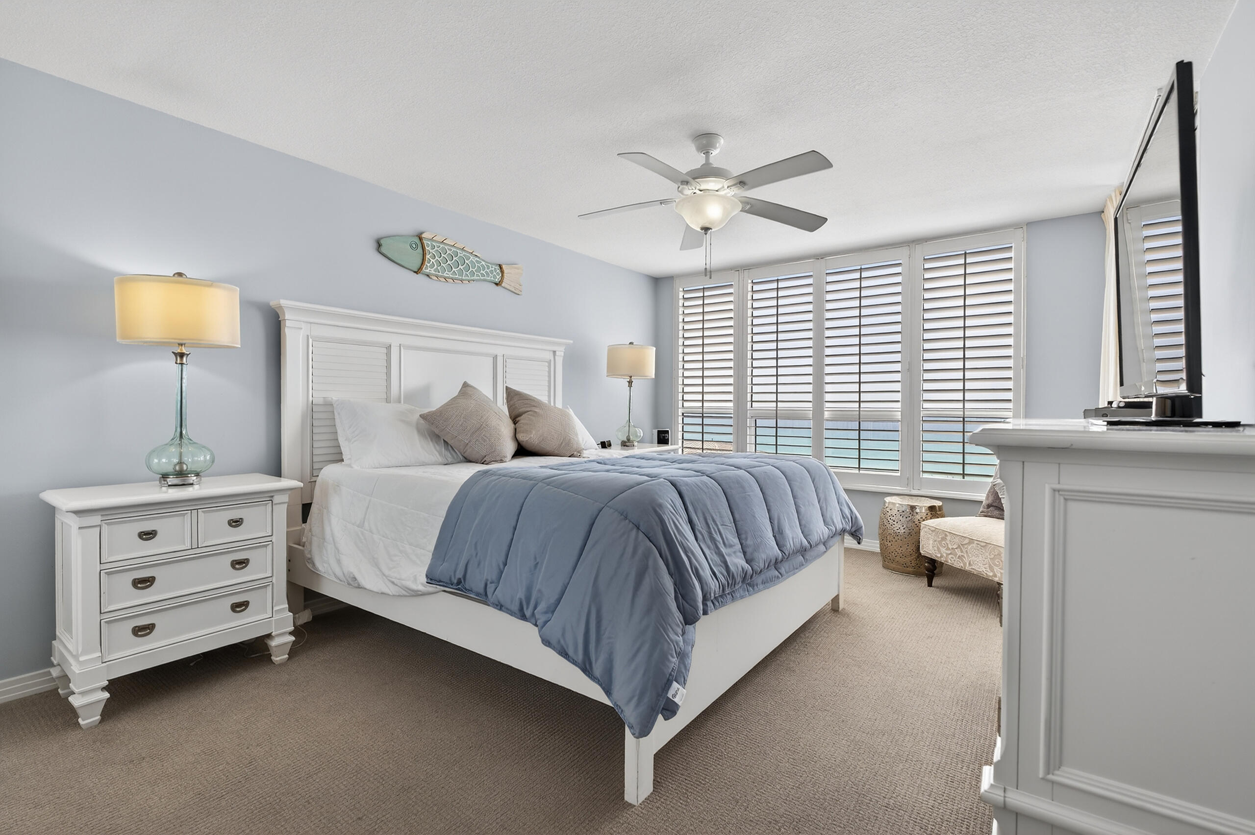 9815 Us Highway 98 # A402