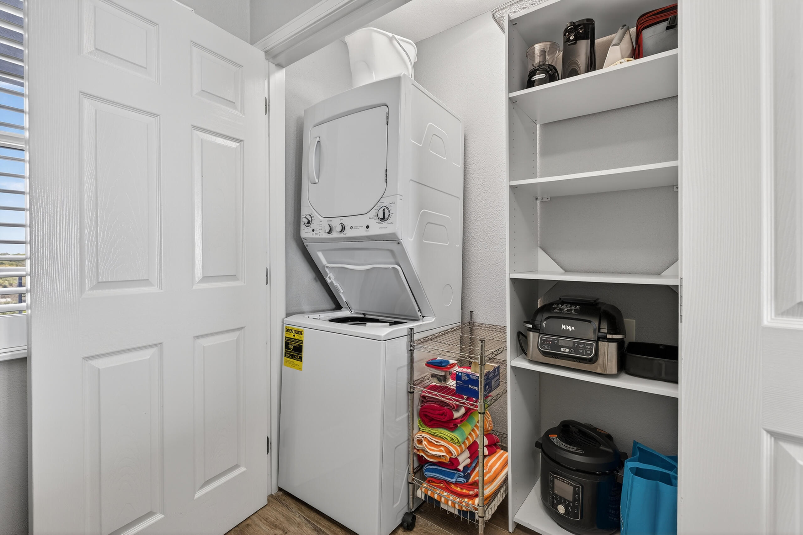 9815 Us Highway 98 # A402