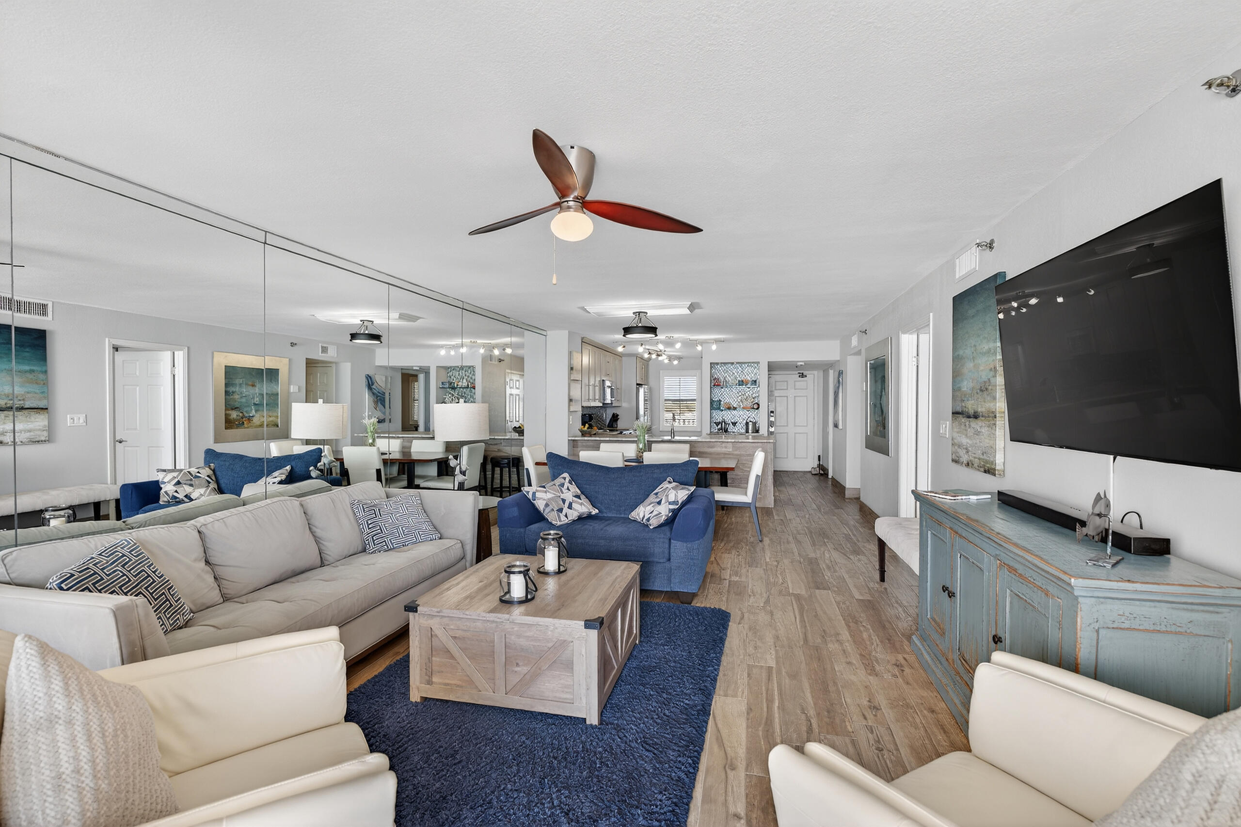 9815 Us Highway 98 # A402