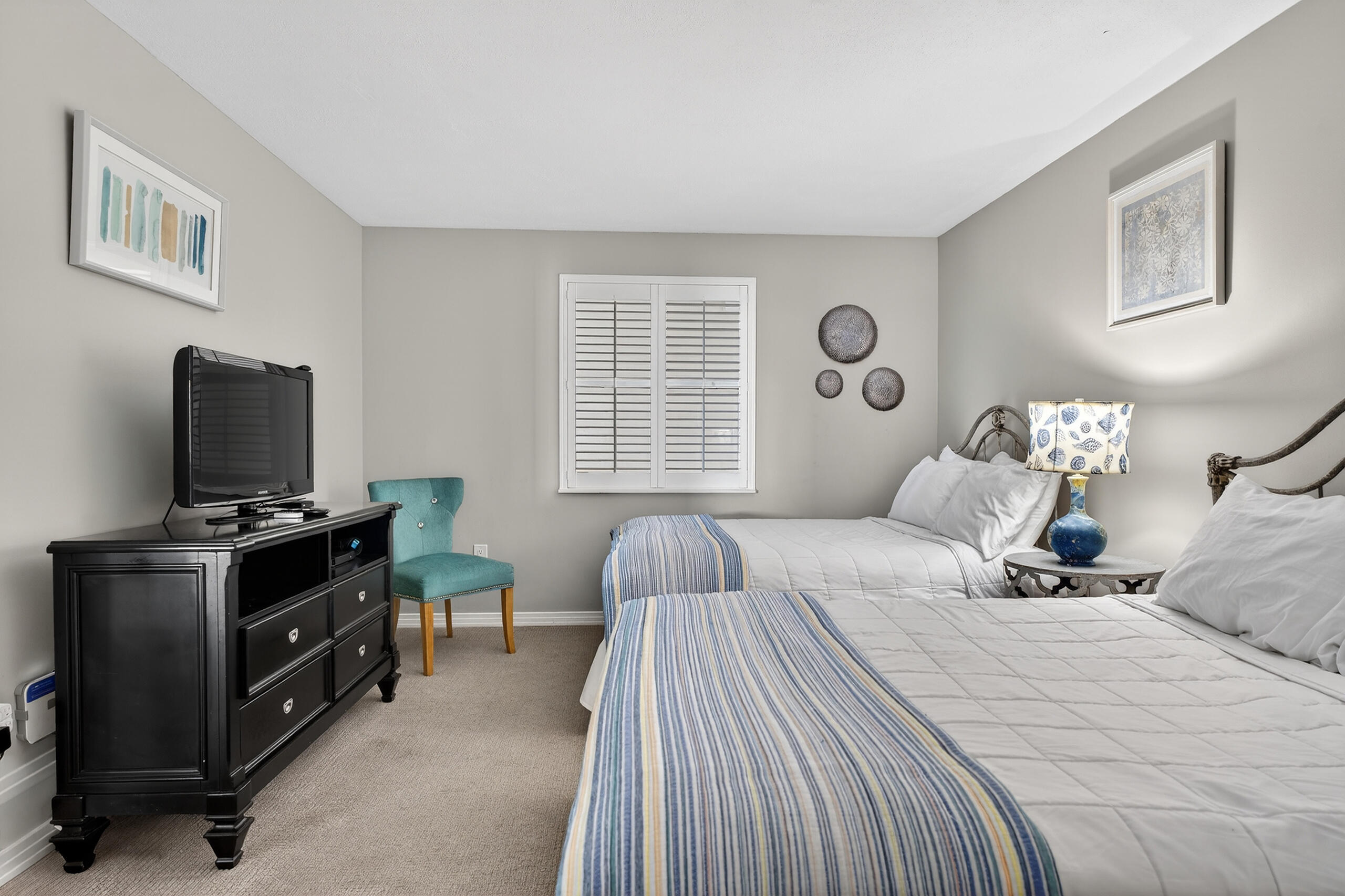 9815 Us Highway 98 # A402