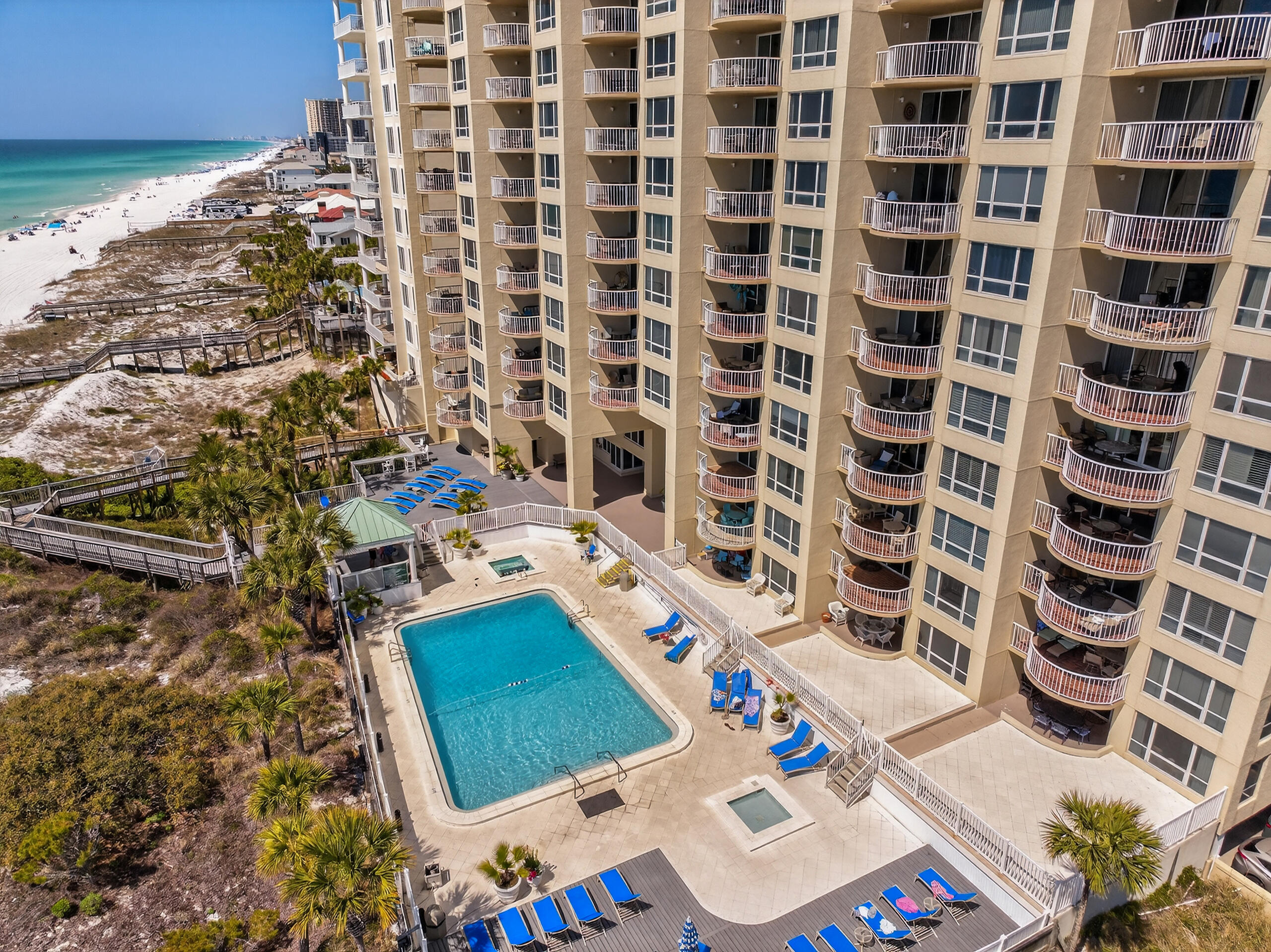 9815 Us Highway 98 # A402