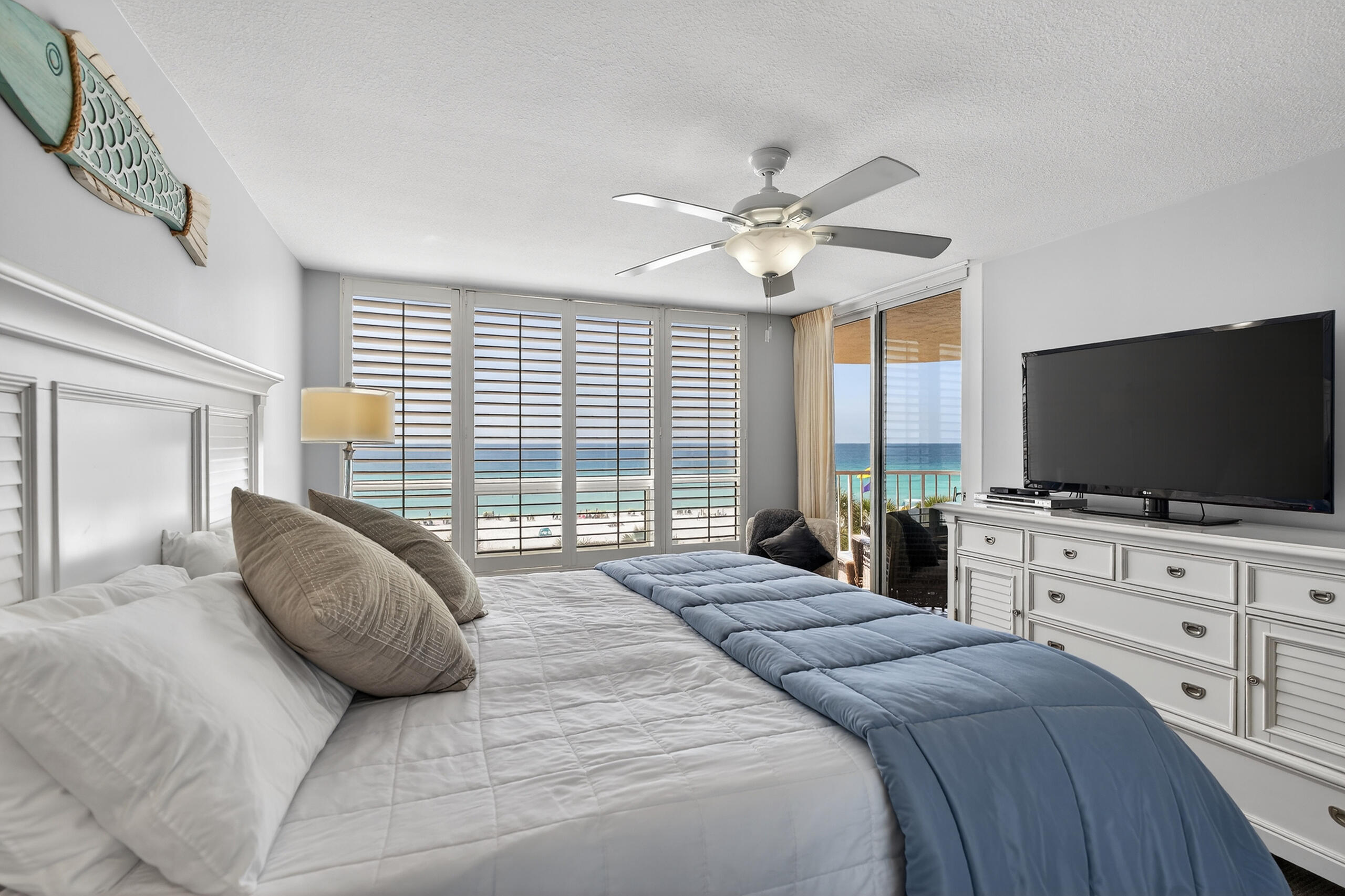 9815 Us Highway 98 # A402