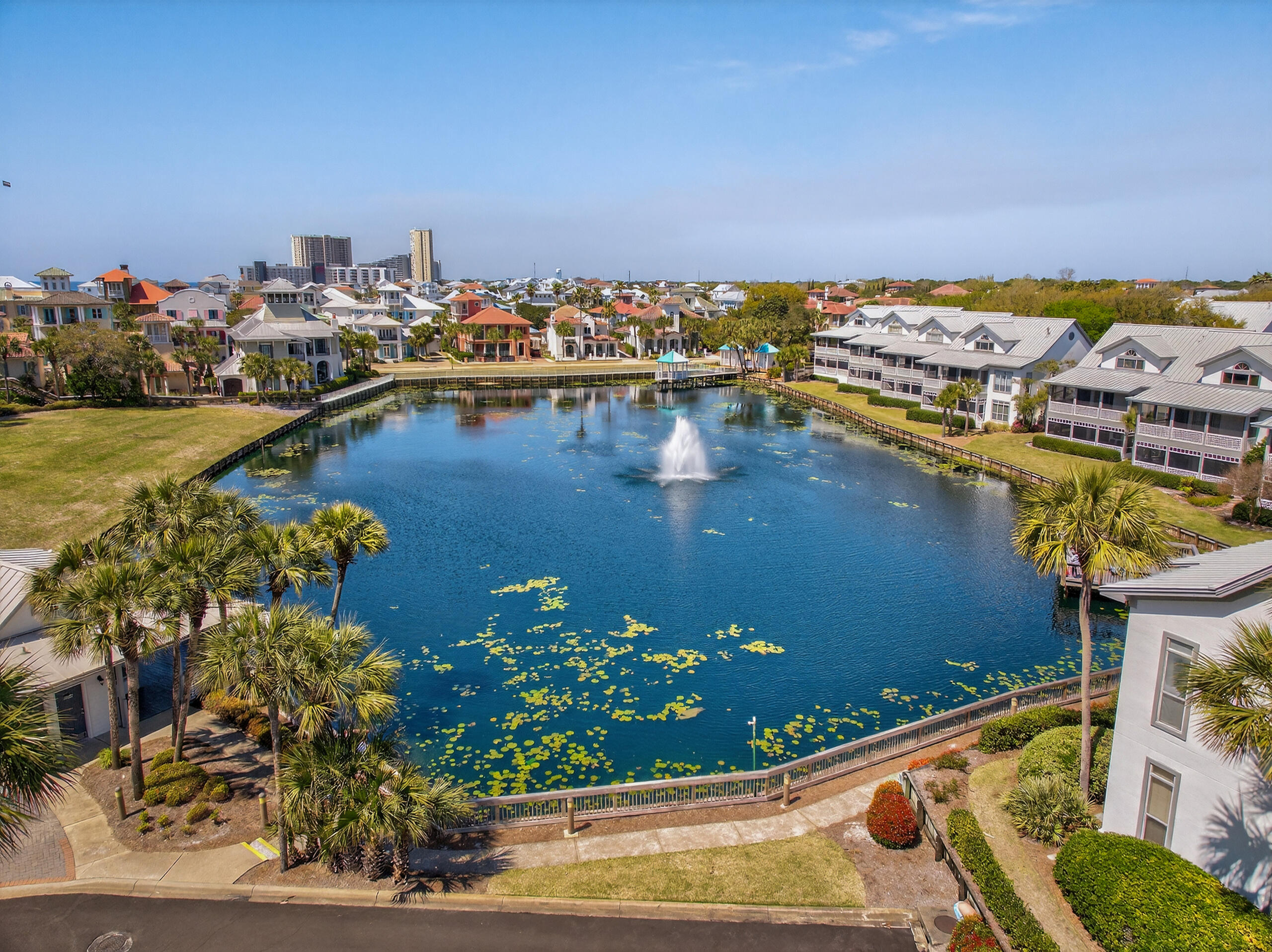 9815 Us Highway 98 # A402