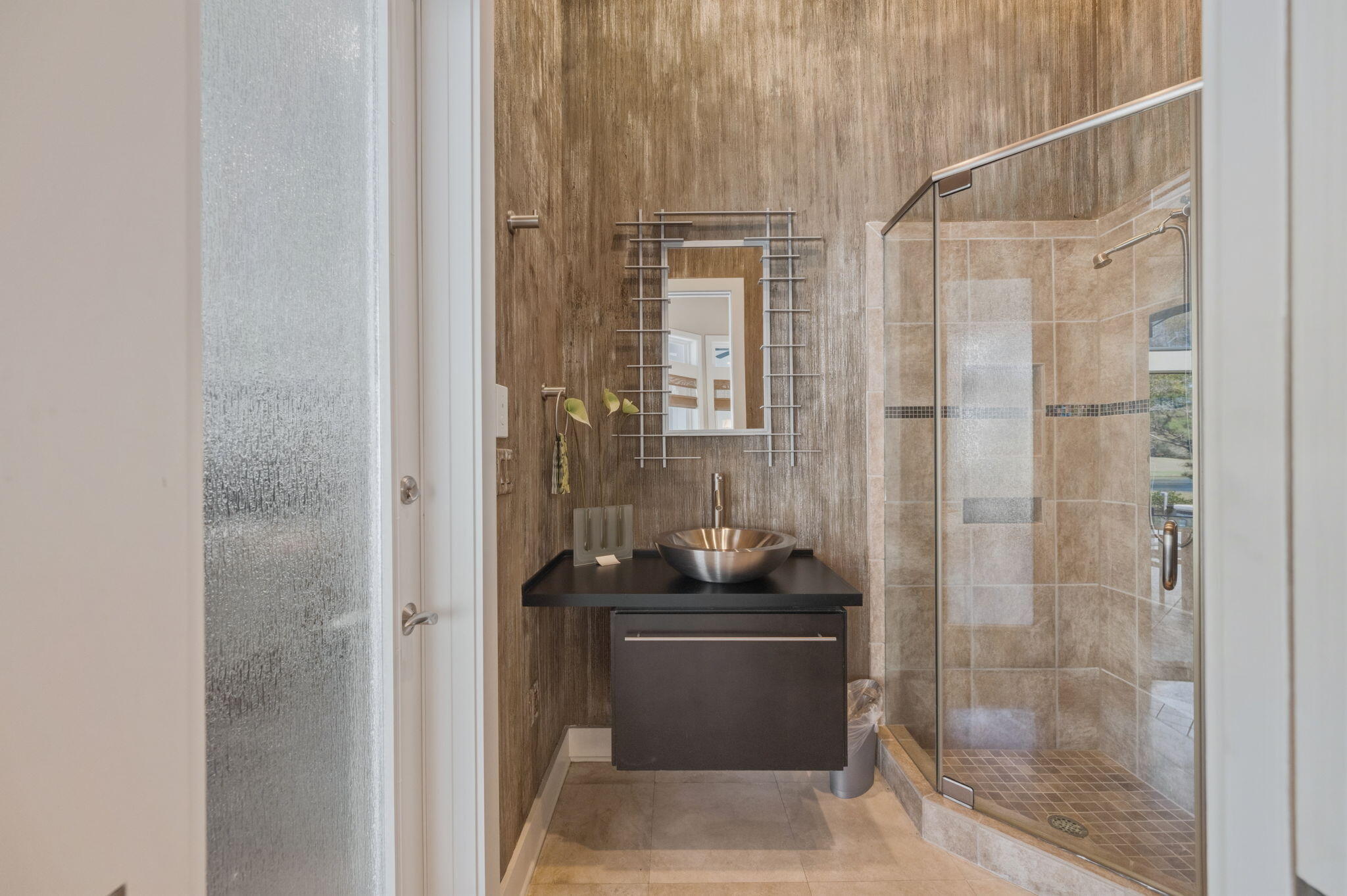 2943 Pine Valley Drive