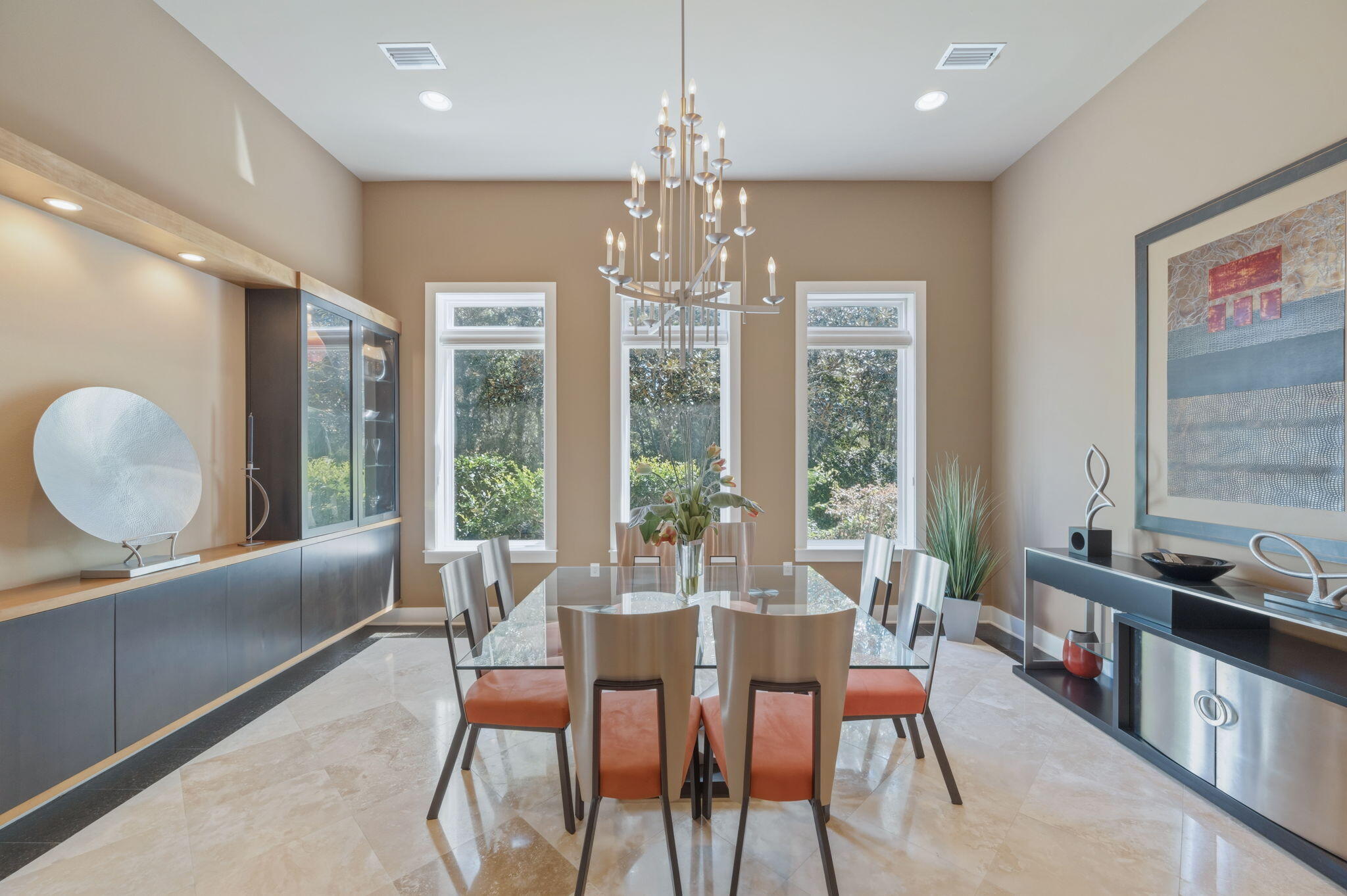 2943 Pine Valley Drive