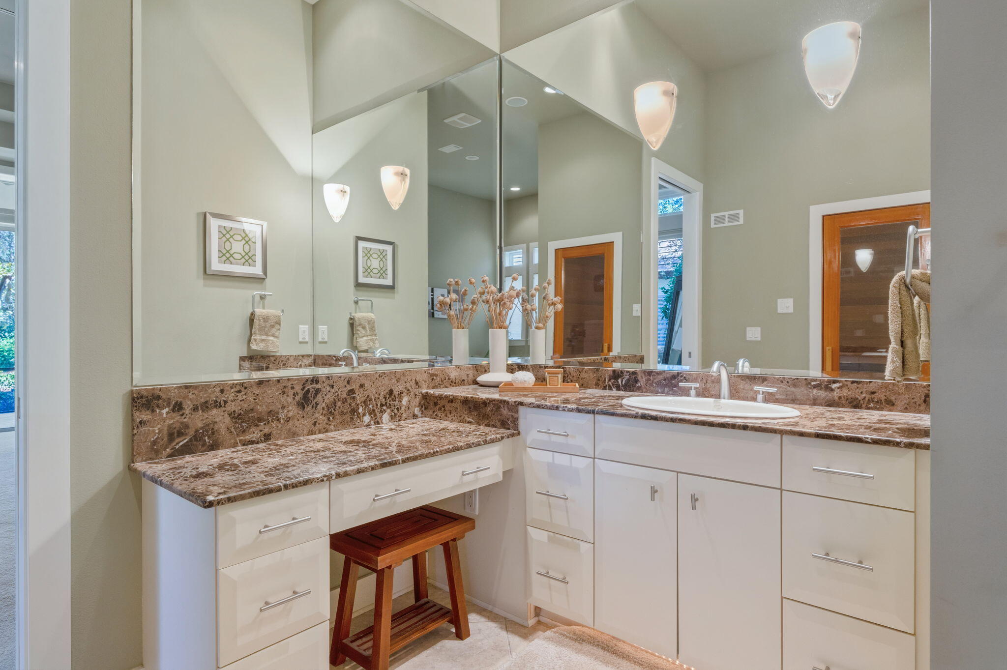 2943 Pine Valley Drive