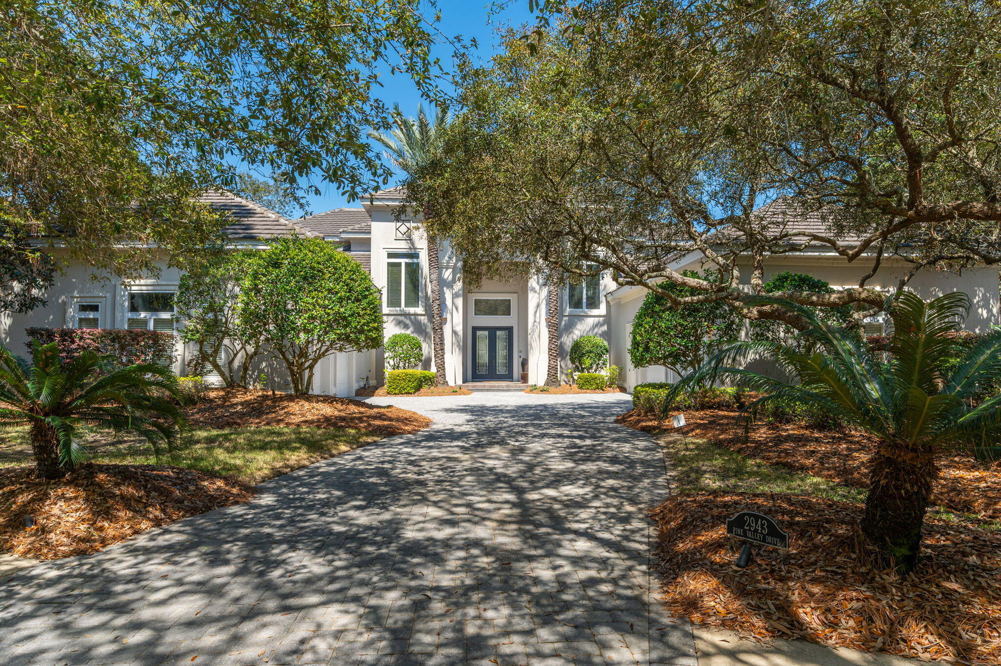 2943 Pine Valley Drive