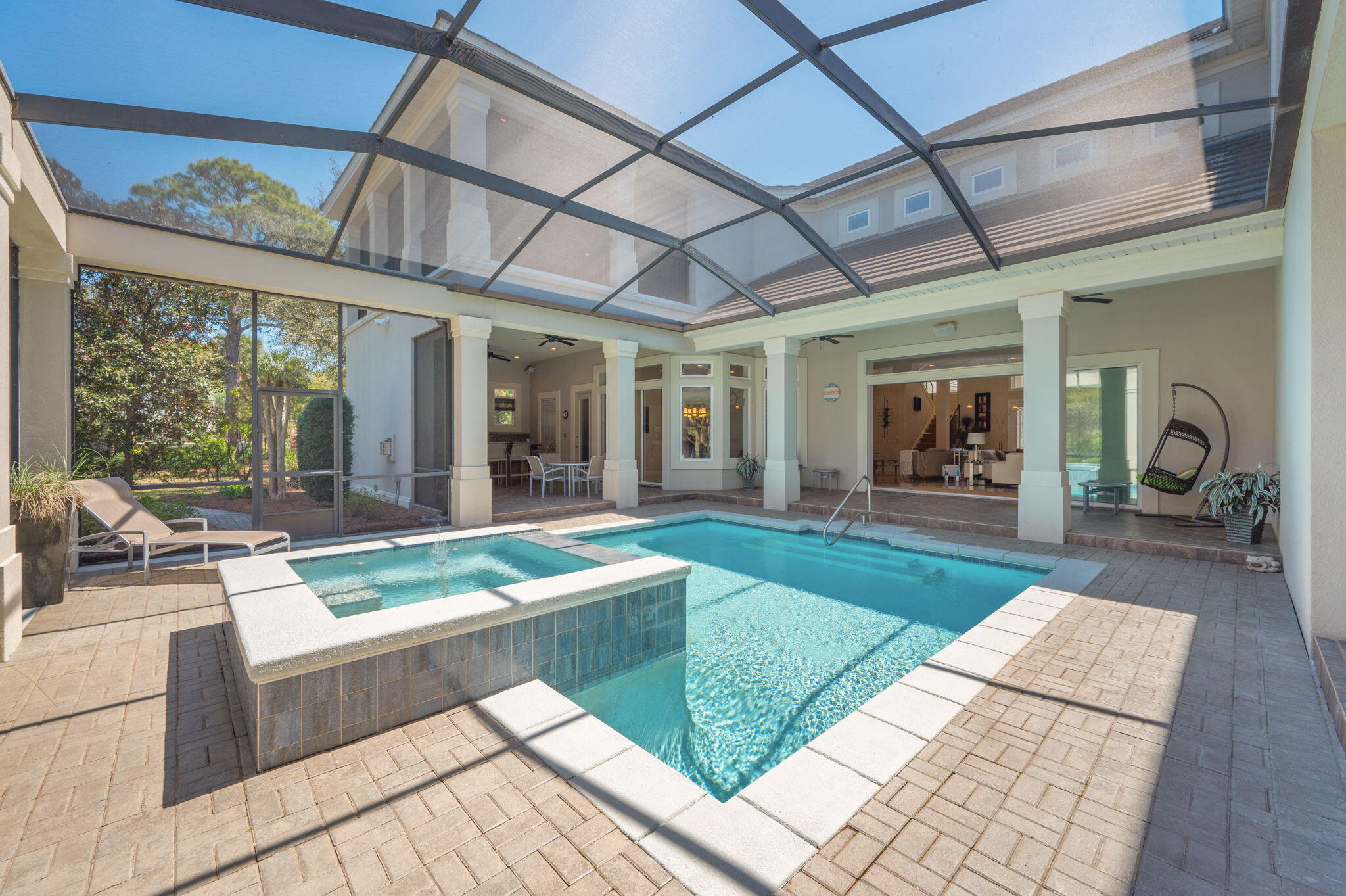 2943 Pine Valley Drive