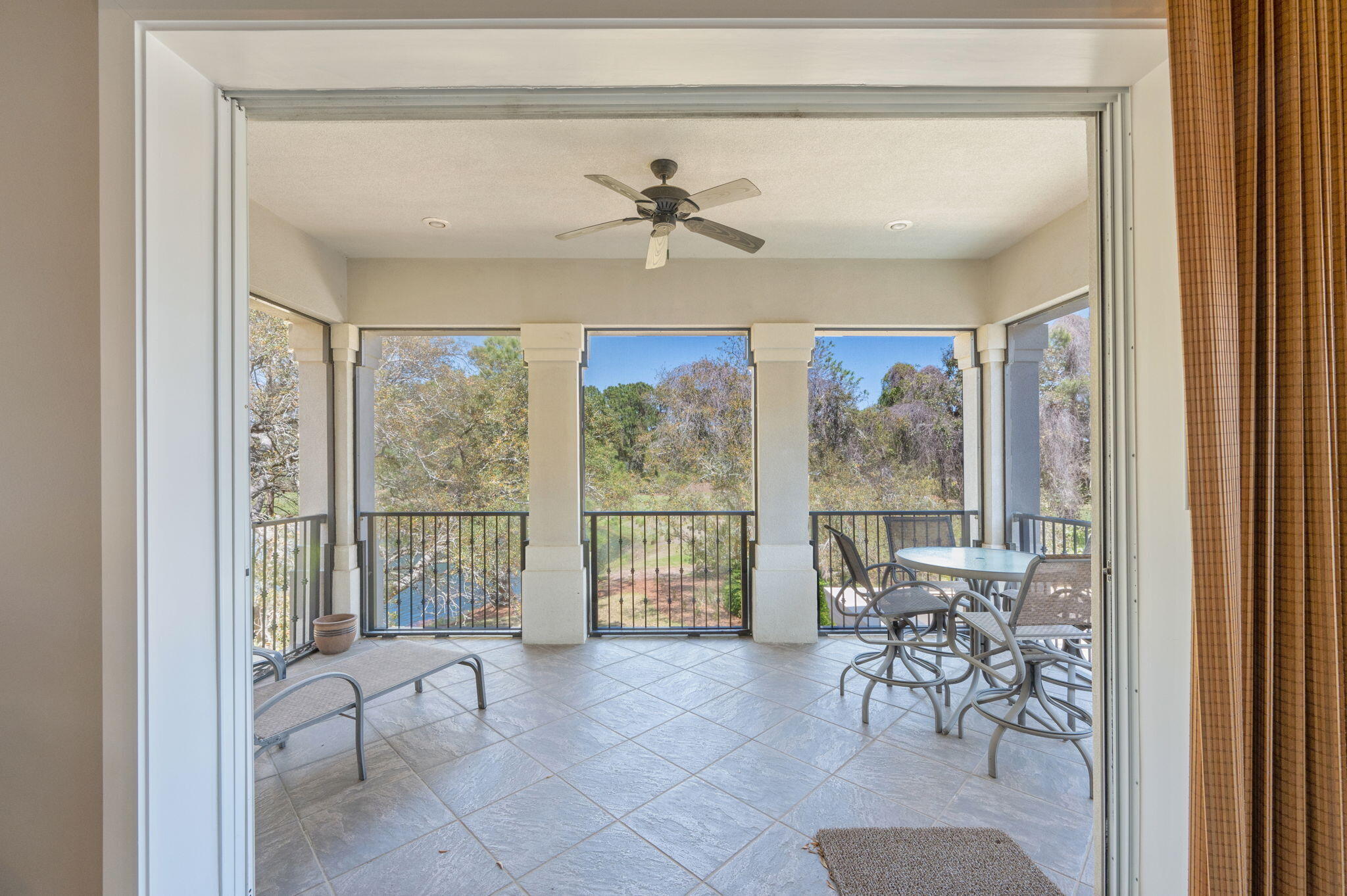 2943 Pine Valley Drive