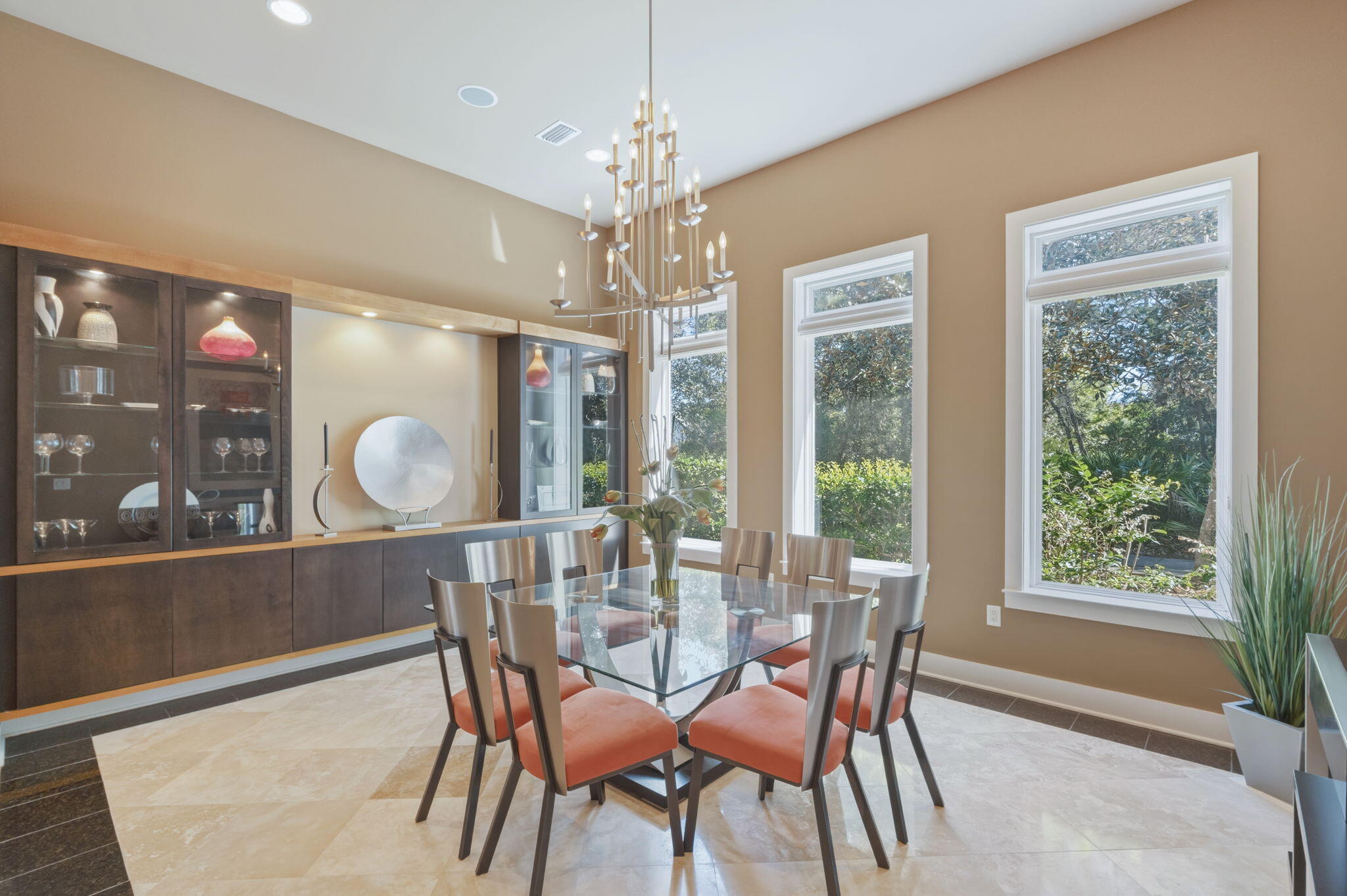 2943 Pine Valley Drive