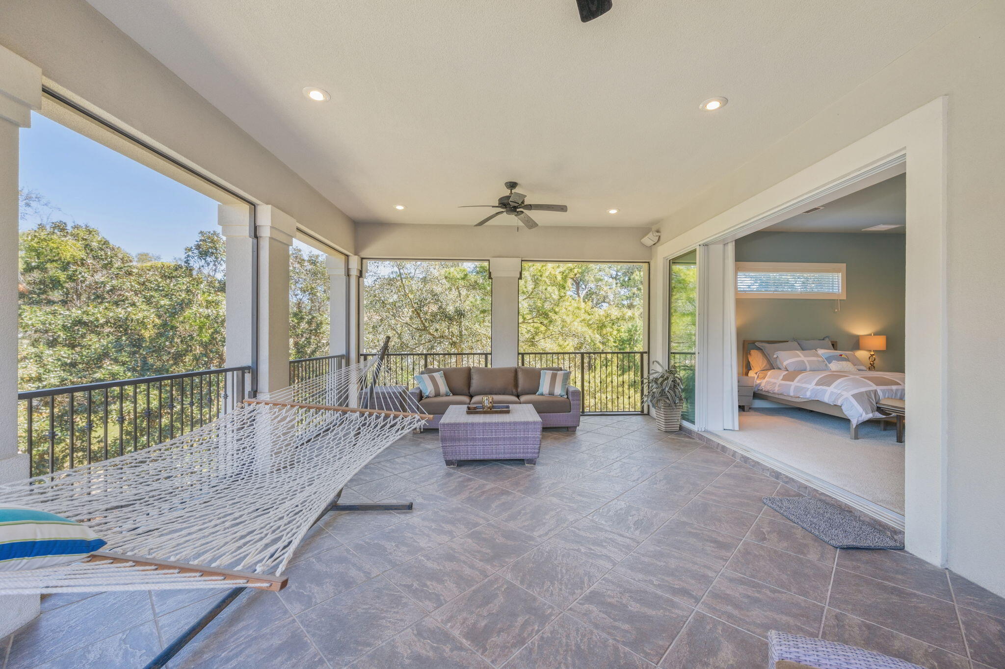 2943 Pine Valley Drive