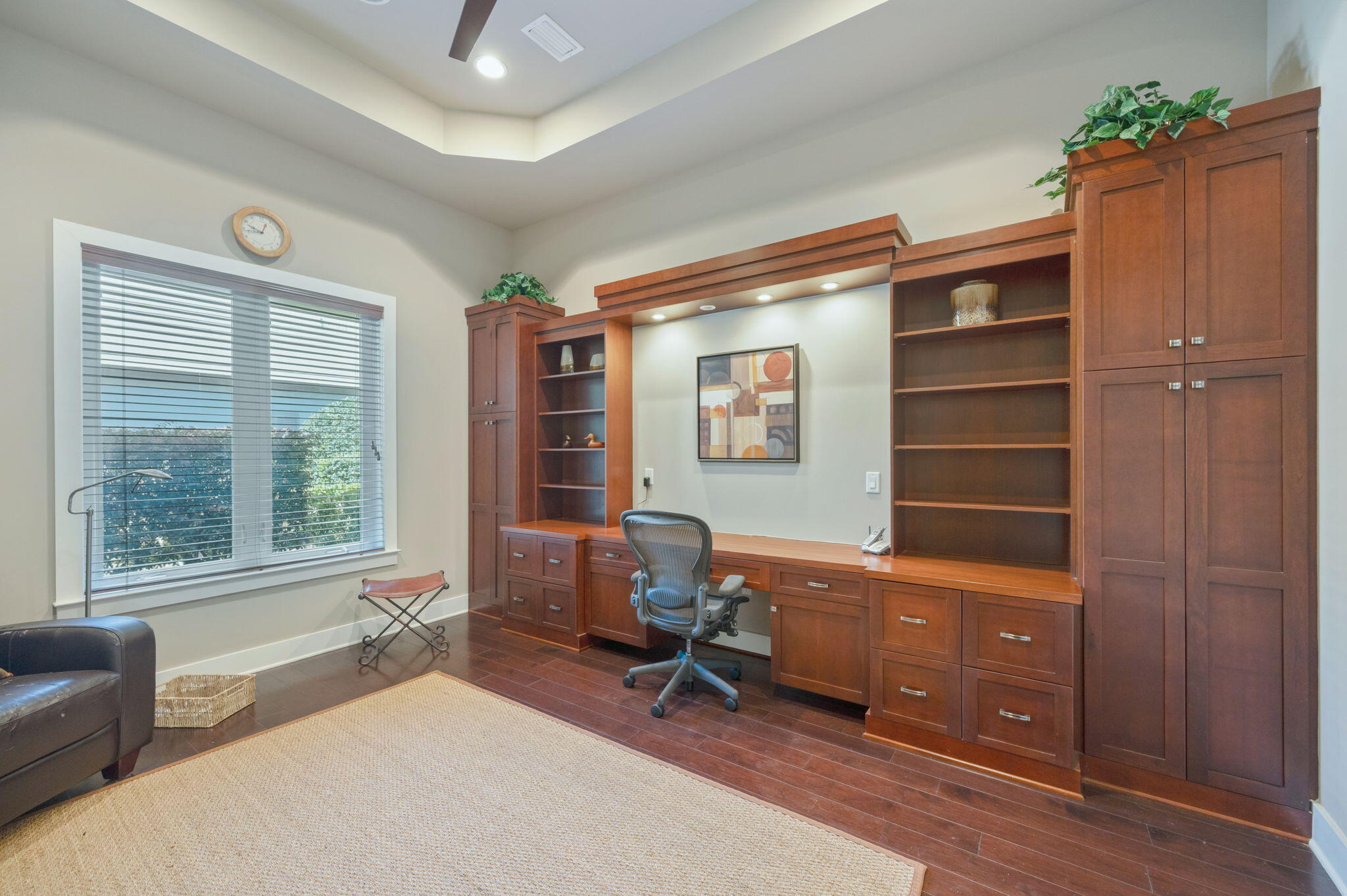 2943 Pine Valley Drive