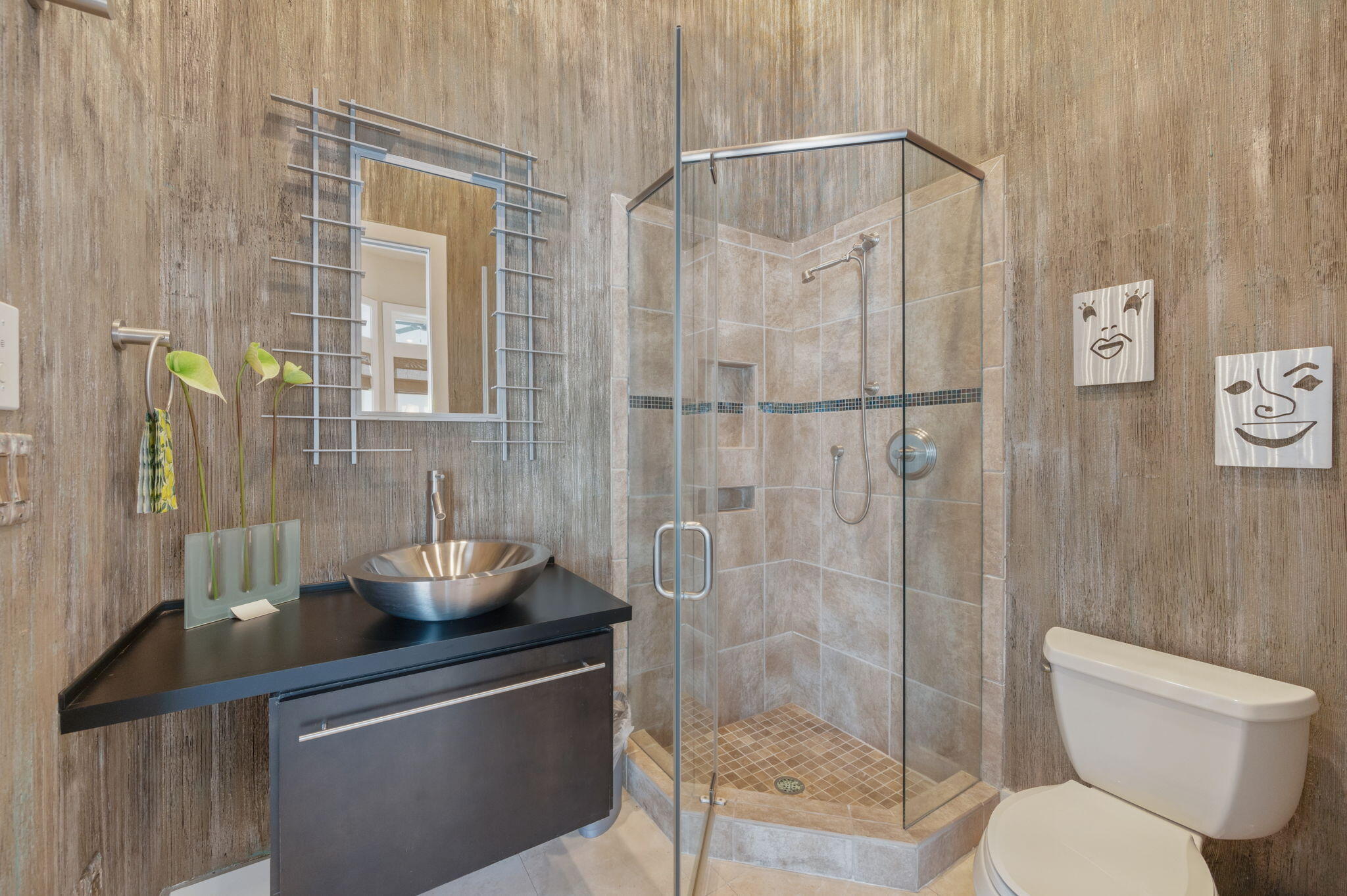 2943 Pine Valley Drive