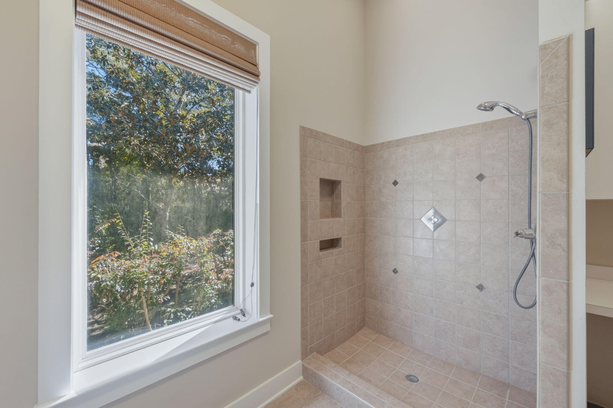 2943 Pine Valley Drive