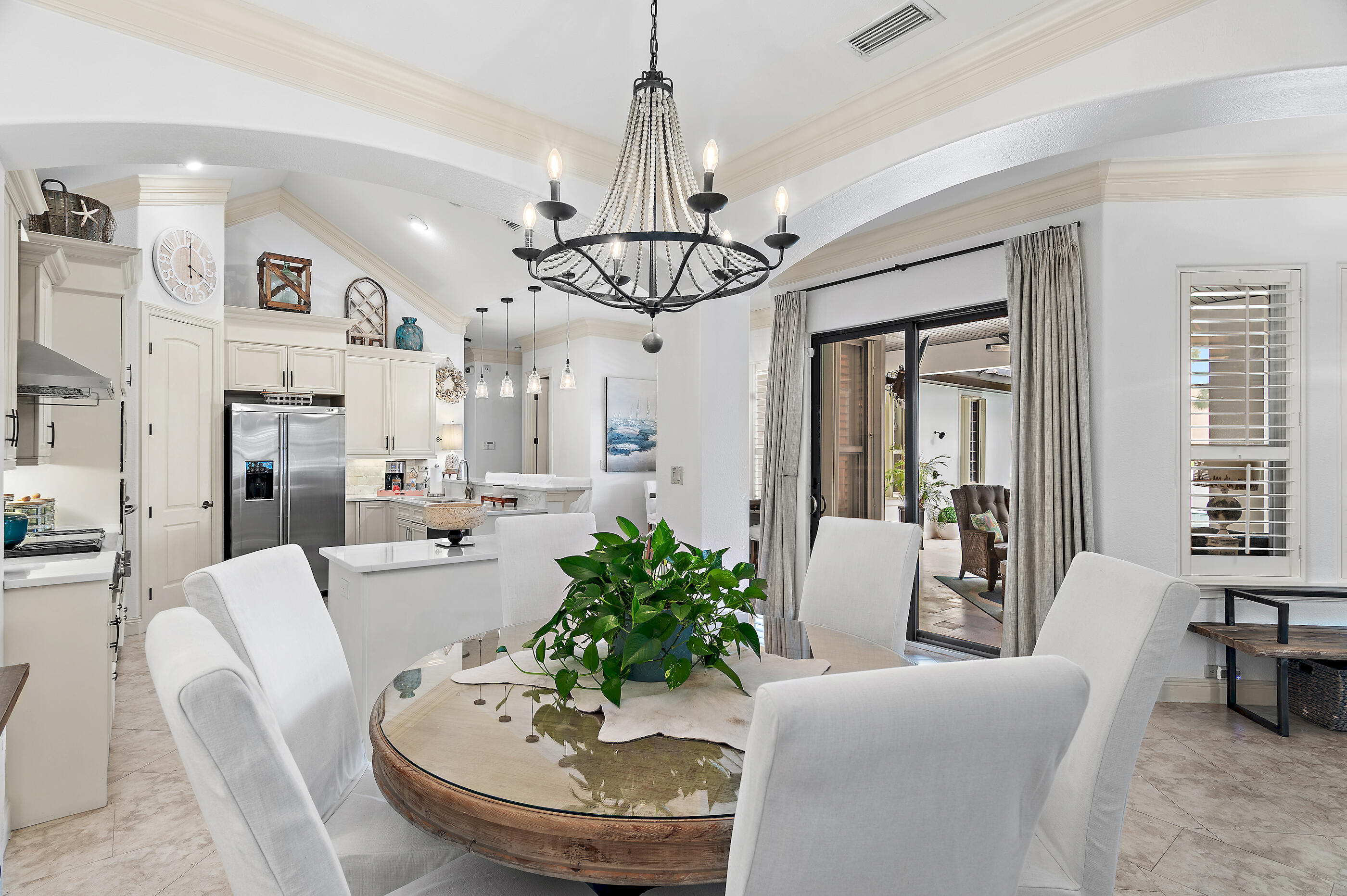 4765 Papaya Park
