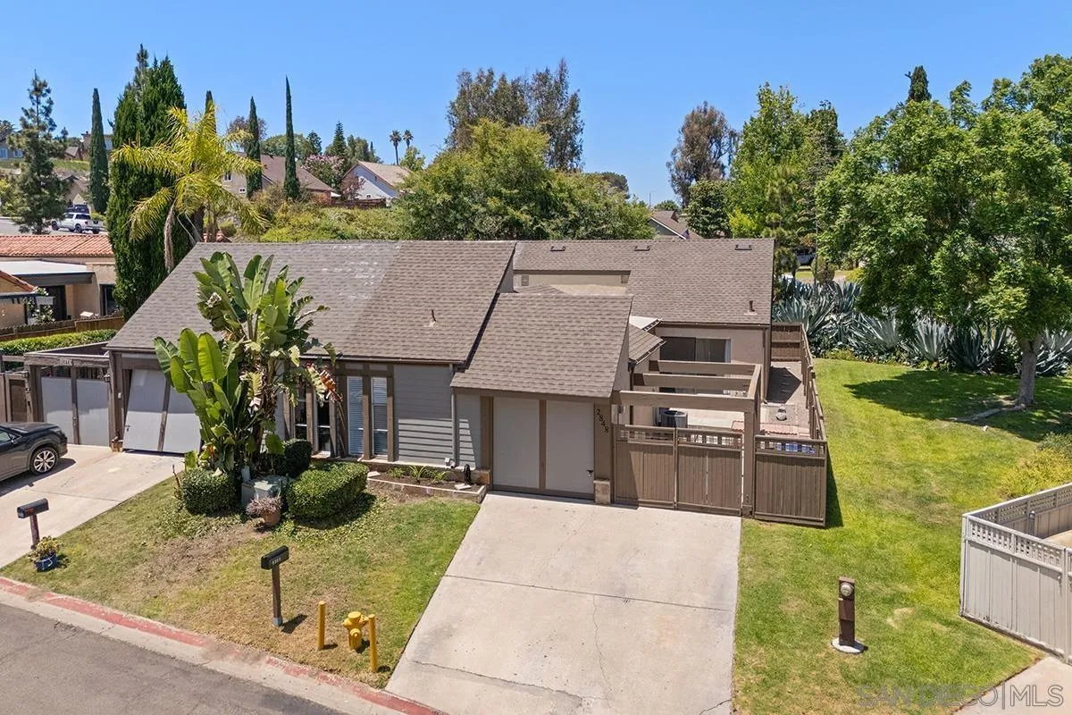 2848 Glen Canyon Circle