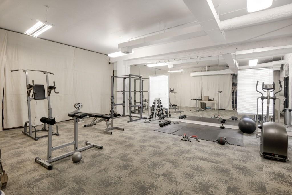 3648 Peachtree Road Unit: 2G