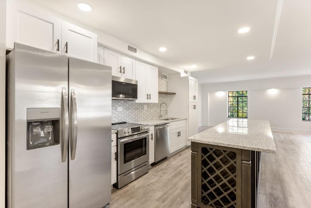 3648 Peachtree Road Unit: 2G