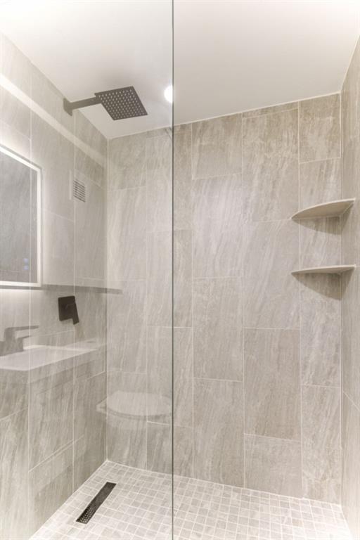 3648 Peachtree Road Unit: 2G