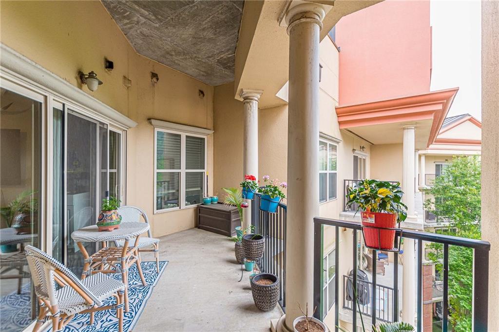 200 River Vista Drive Unit: 707