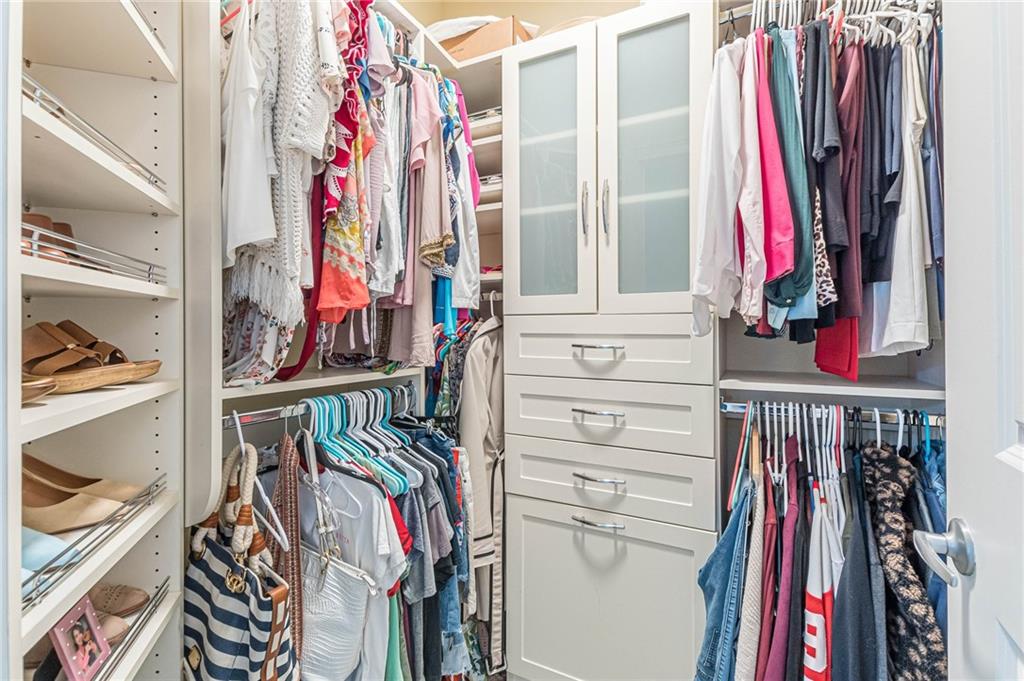 200 River Vista Drive Unit: 707