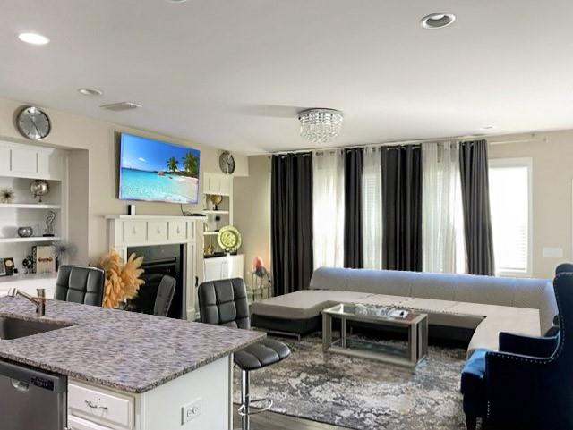 1820 Parkades Path SW