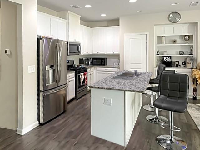 1820 Parkades Path SW