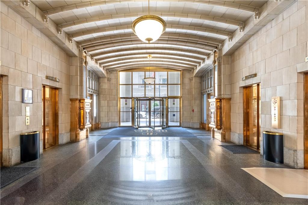 57 Forsyth Street NW Unit 12G