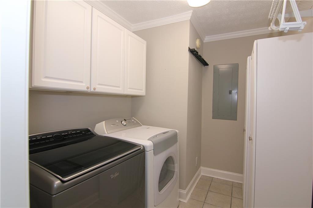 4022 W Johnson Circle