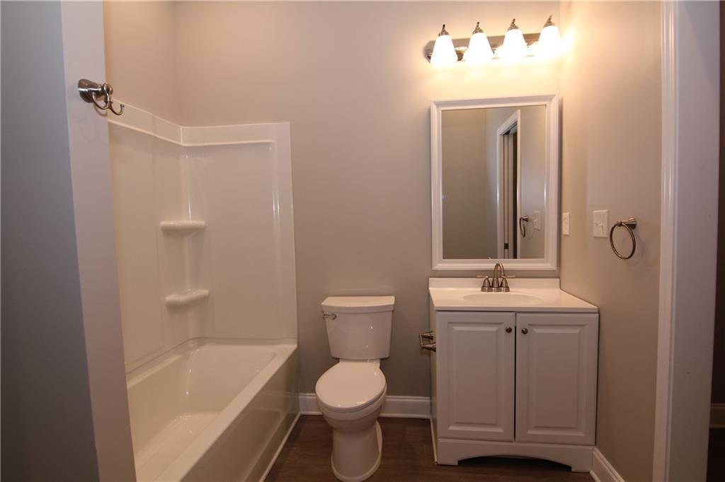 4022 W Johnson Circle