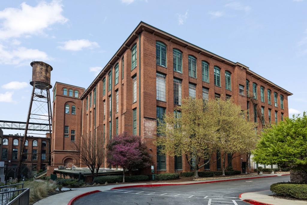 170 Boulevard SE Unit 104E