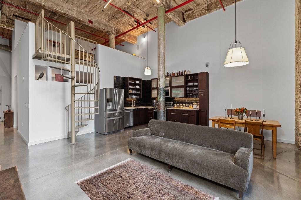 170 Boulevard SE Unit 104E