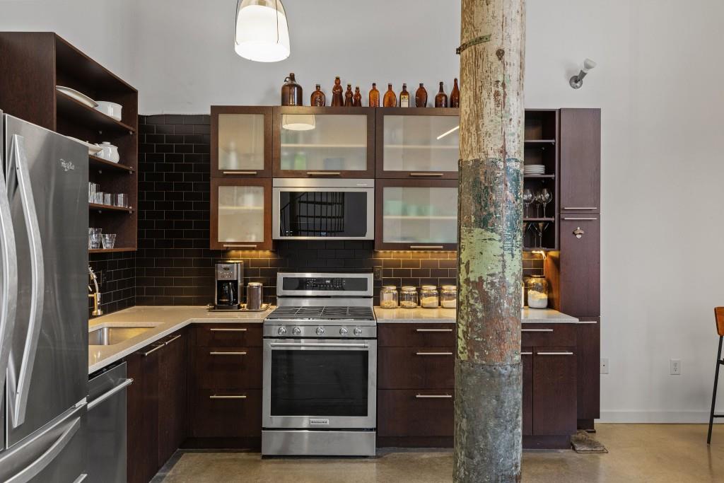 170 Boulevard SE Unit 104E