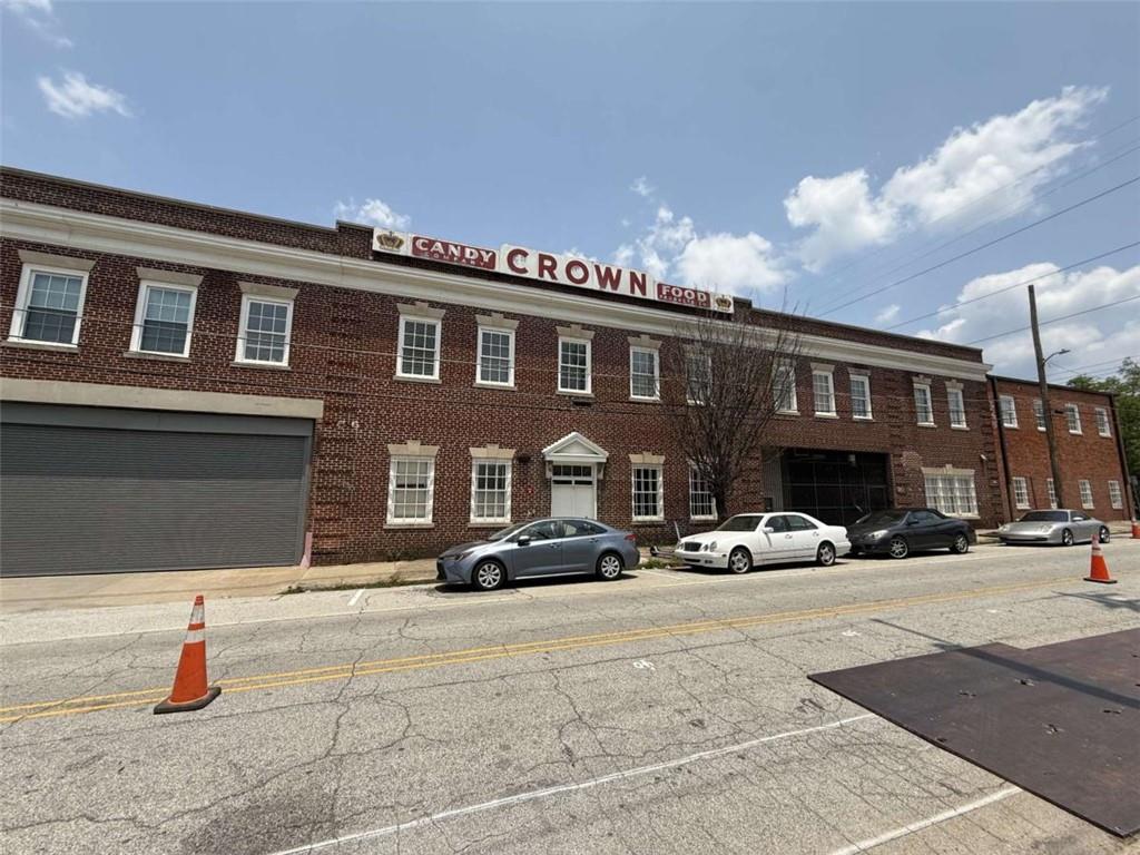 320 Martin Luther King Jr Drive Unit 5