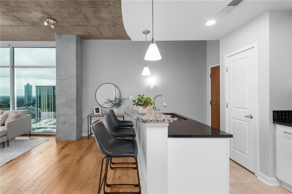 250 Pharr Road NE Unit 1517