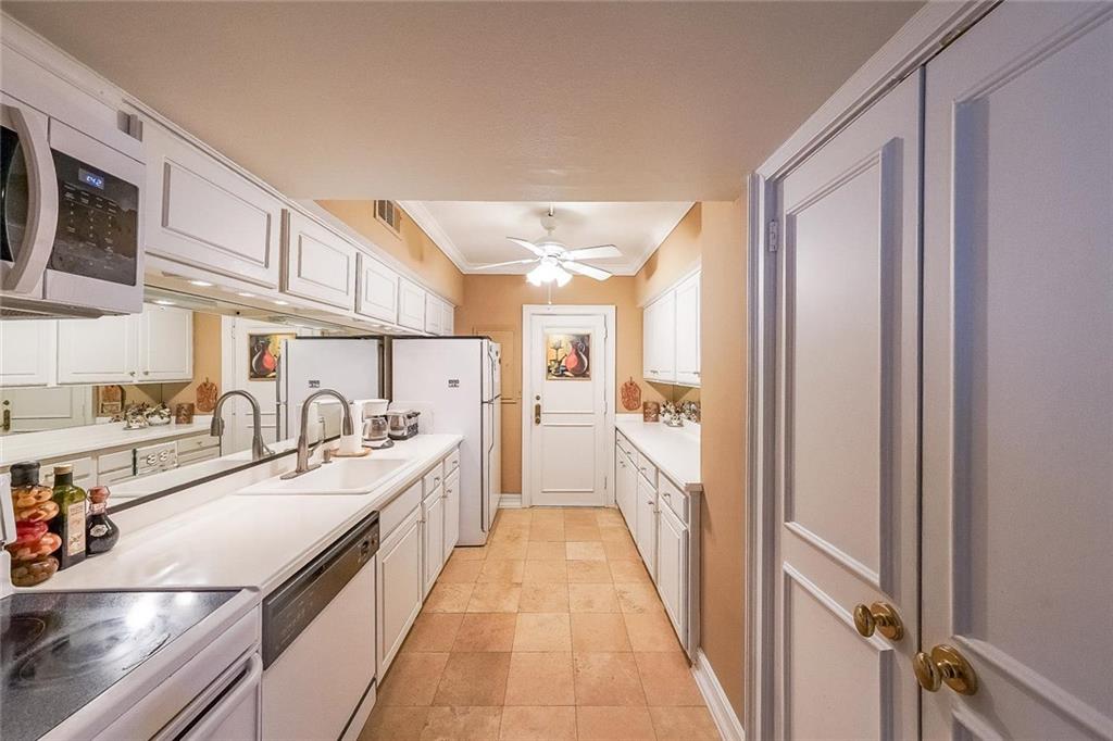 3648 Peachtree Road Unit #4S
