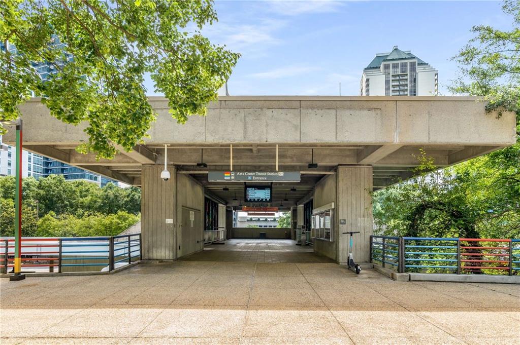 1080 Peachtree Street NE Unit 709