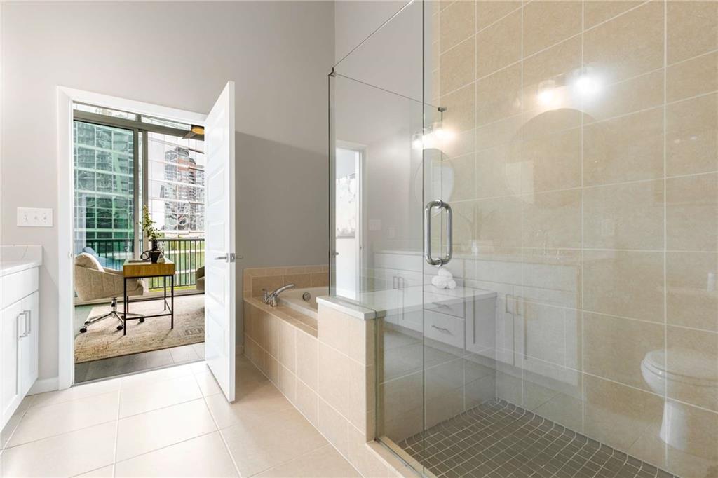 1080 Peachtree Street NE Unit 709