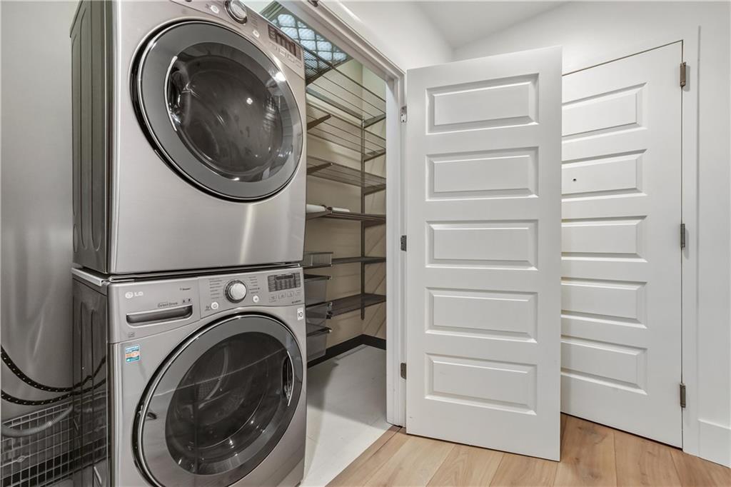 1080 Peachtree Street Unit 904