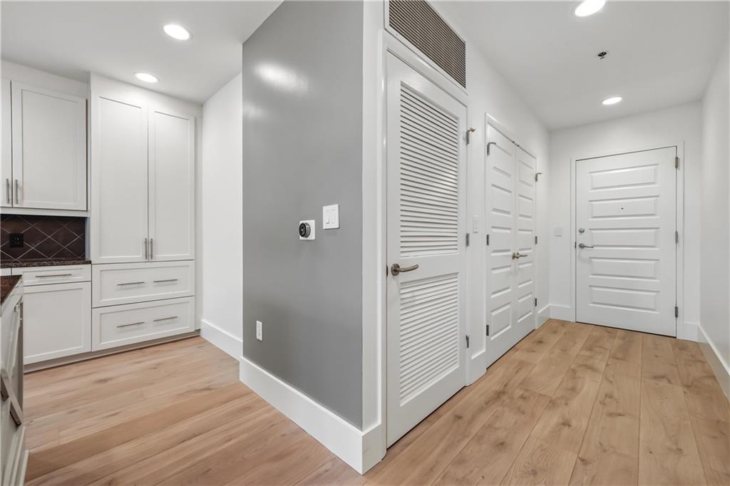 1080 Peachtree Street Unit 904