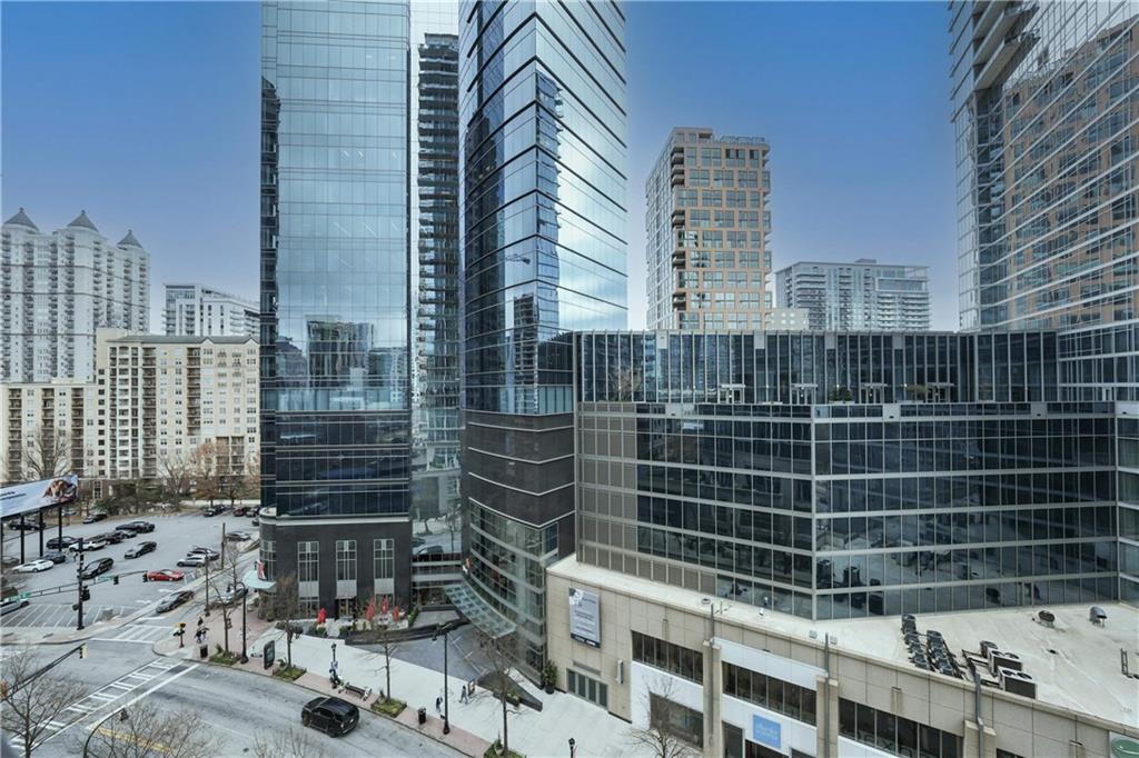 1080 Peachtree Street Unit 904