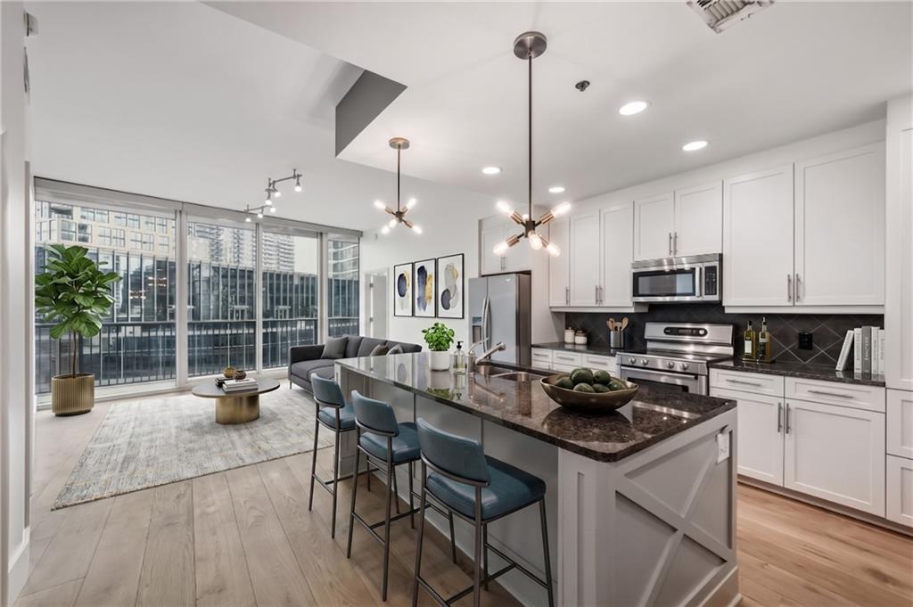 1080 Peachtree Street Unit 904