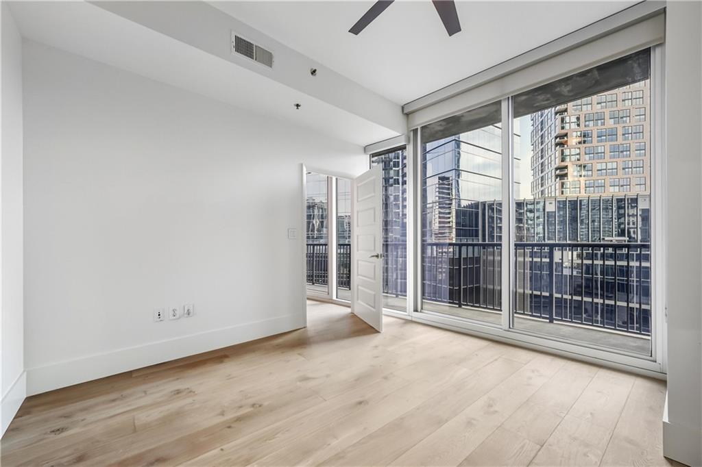 1080 Peachtree Street Unit 904