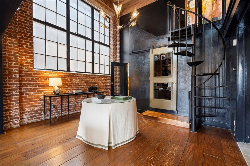 190 Walker Street SW Unit 205