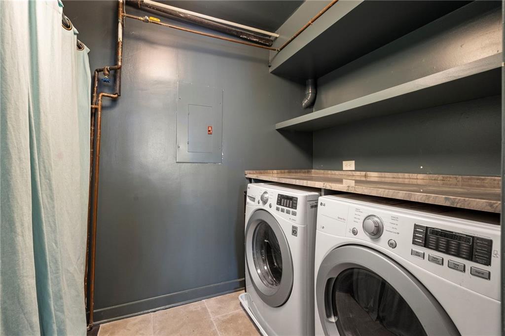 190 Walker Street SW Unit 205