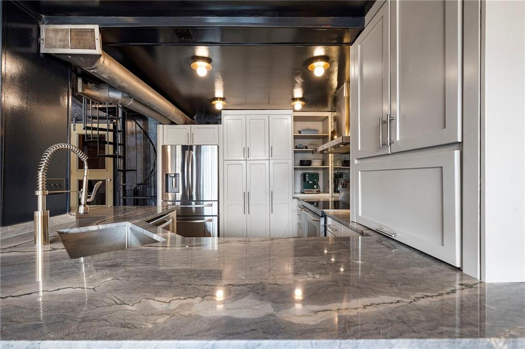 190 Walker Street SW Unit 205