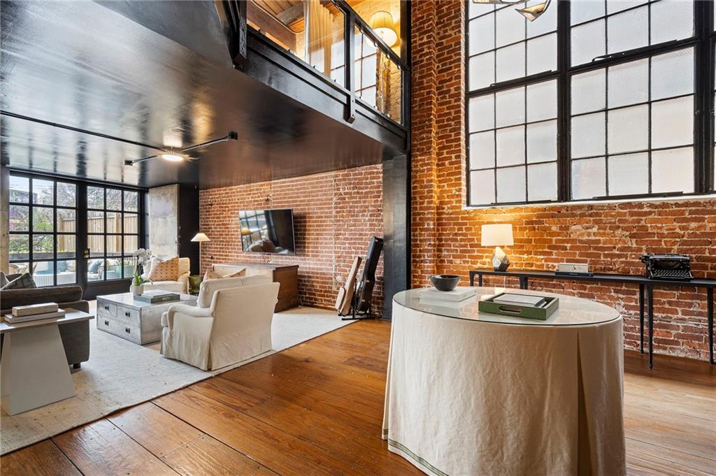 190 Walker Street SW Unit 205