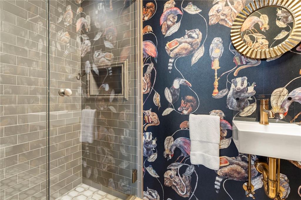 190 Walker Street SW Unit 205