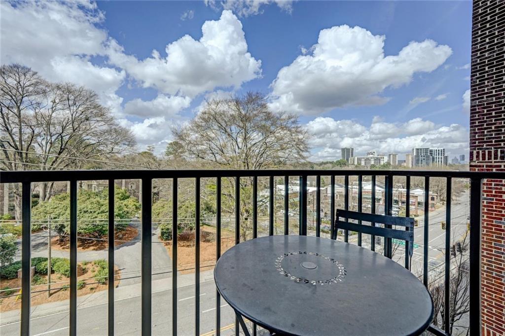 2255 Peachtree Road Unit 520